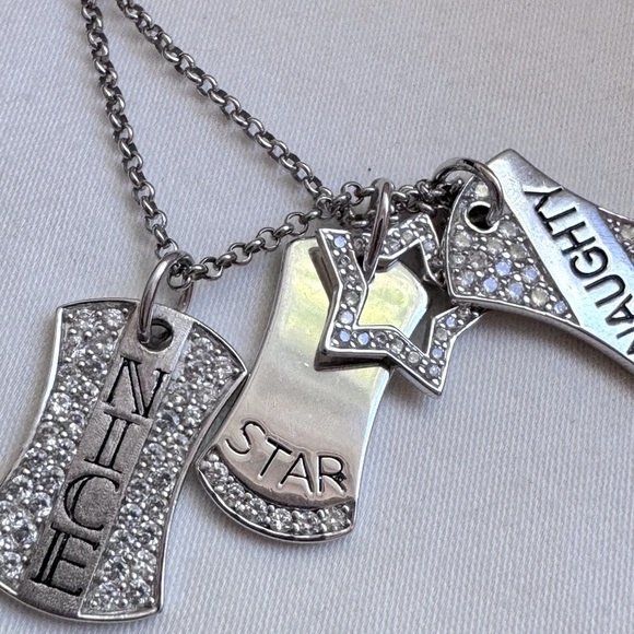 โจ Stunning Edgy .925 Sterling Silver Star Nice Naughty Dog Tag Necklace - Picture 13 of 16